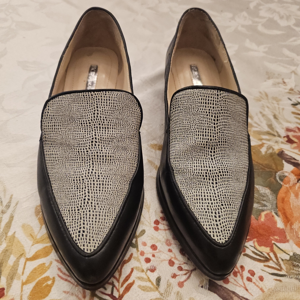 BCBGeneration Monochrome Patterned Loafers